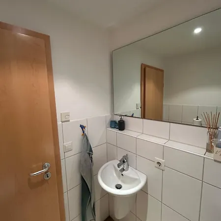 Xxl Schlafzimmer In Charmantem Villenanwesen * Heroldsberg