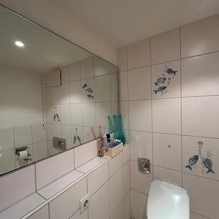 Xxl Schlafzimmer In Charmantem Villenanwesen Rum i privatbostad *